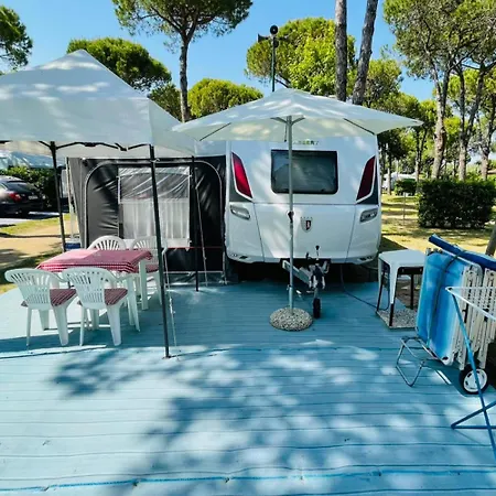 Wmc Buschmann Camping-In-Venedig Wohnwagenvermietung At Union Lido Cavallino Exterior photo