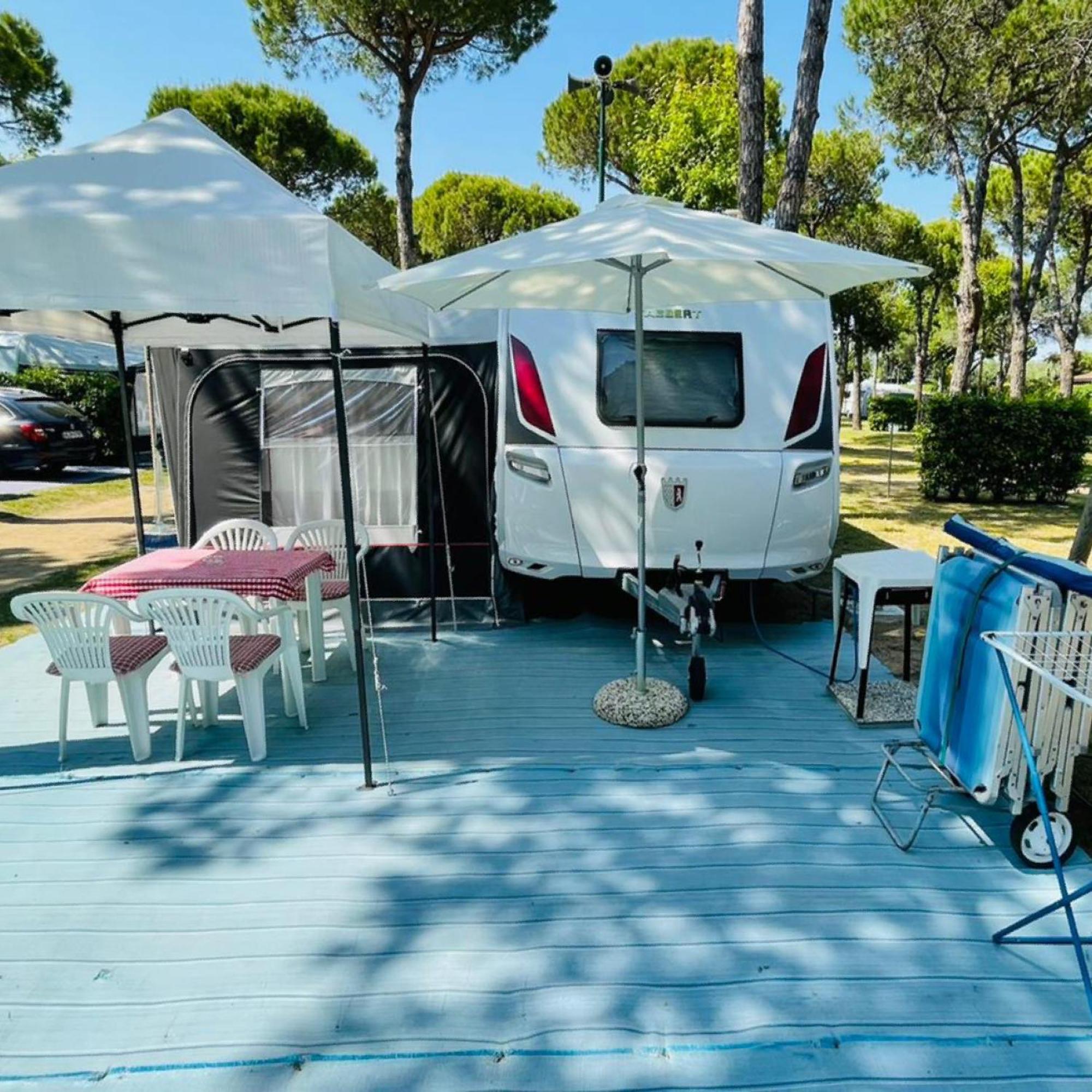 Wmc Buschmann Camping-in-venedig Wohnwagenvermietung At Union Lido *